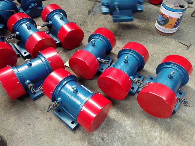 振動(dòng)篩電機(jī)